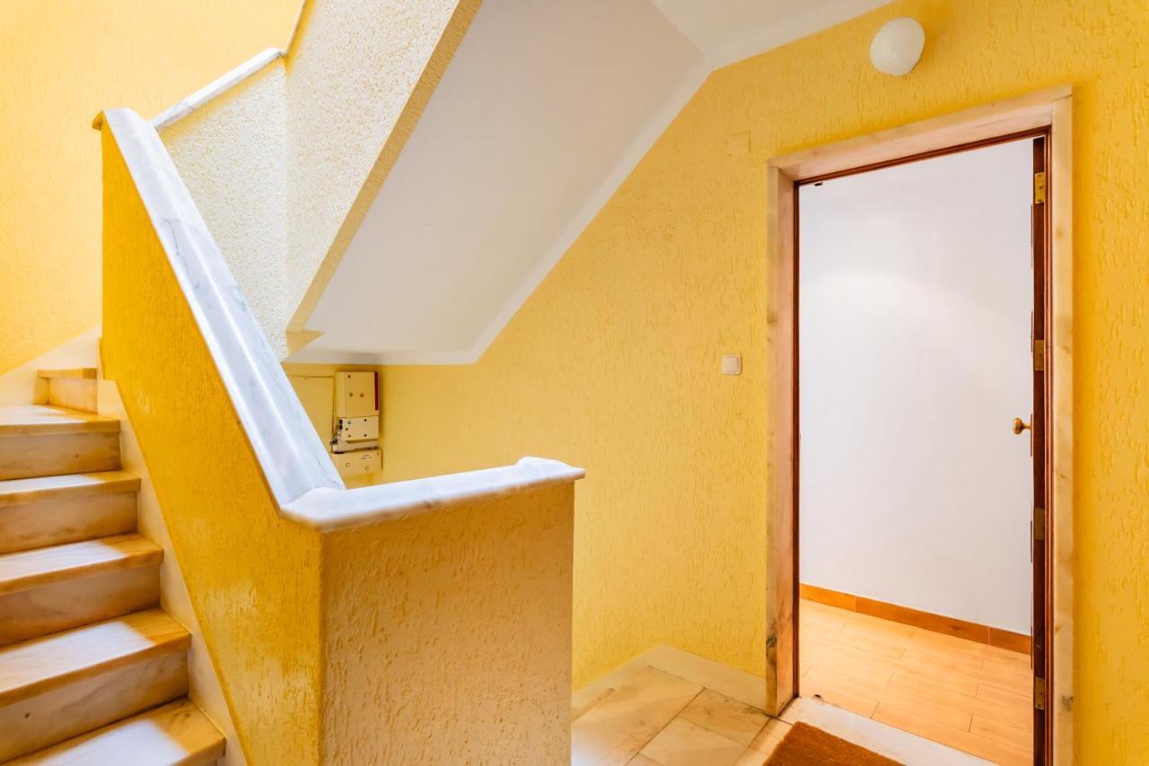 Santo Amaro Beach Family Stays Oeiras Exterior foto